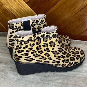 Sperry Boots Womens 8 Leopard Top Sider Lined Waterproof Rain Chelsea